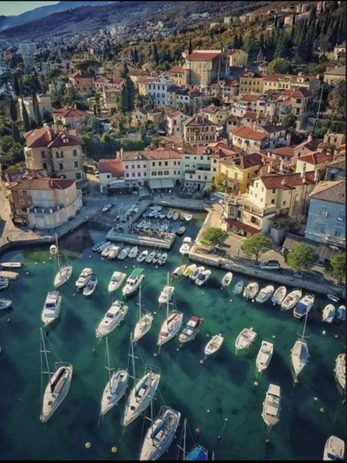 Studio Apartment Sisi Opatija Exteriör bild